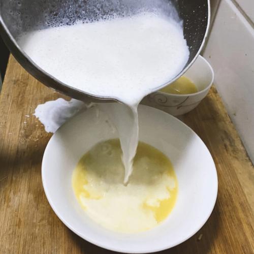 姜撞奶的做法 姜撞奶牛奶温度怎么控制